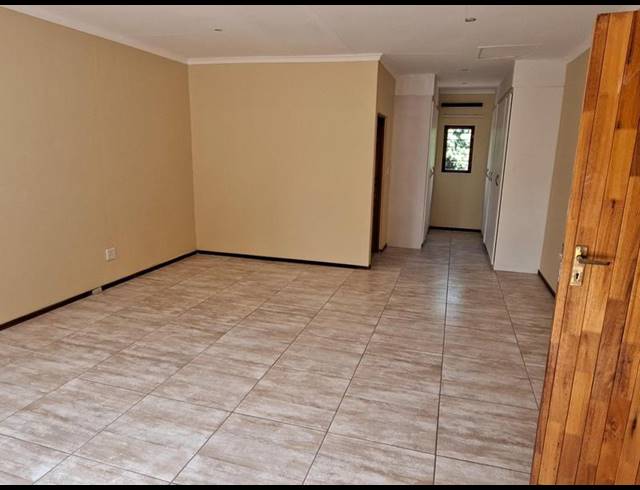 4 BEDROOM PROPERTY TO RENT IN FAERIE GLEN